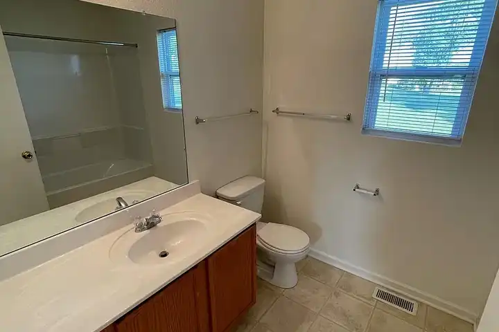 Rising View - 3116 Lockbourne Dr - Bellevue, NE | Rent.