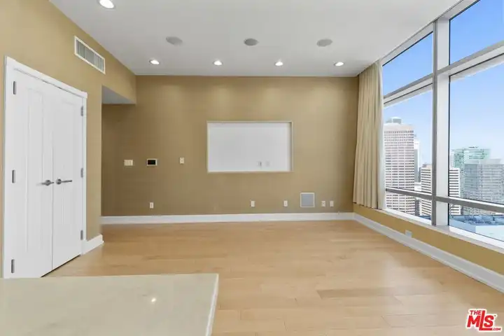 900 W Olympic Blvd #30C - Los Angeles, CA | Rent.