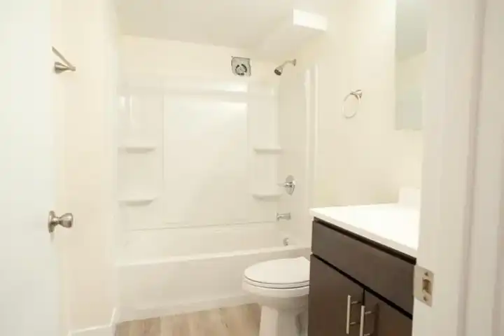 Northgate Apartments - 652 Northgate Cir - Rochester, IN | Rent.