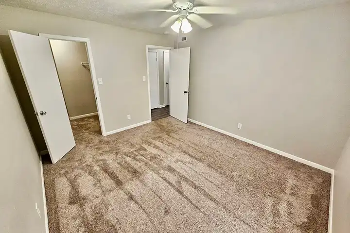 Castle Terrace Apartments featuring 1 & 2 bedroom units! - 4121 ...