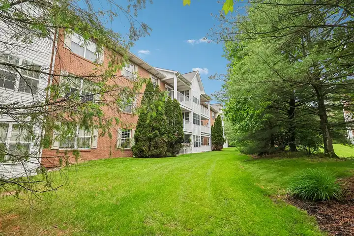 Devlin's Pointe - 2735 Westminster Cir - Allison Park, PA | Rent.
