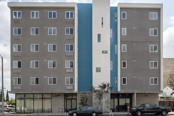 4252 Whittier Blvd - Los Angeles, CA | Rent.