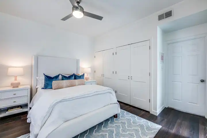 Rosedale Townhomes - 3315 Rosedale Ave - Dallas, TX | Rent.