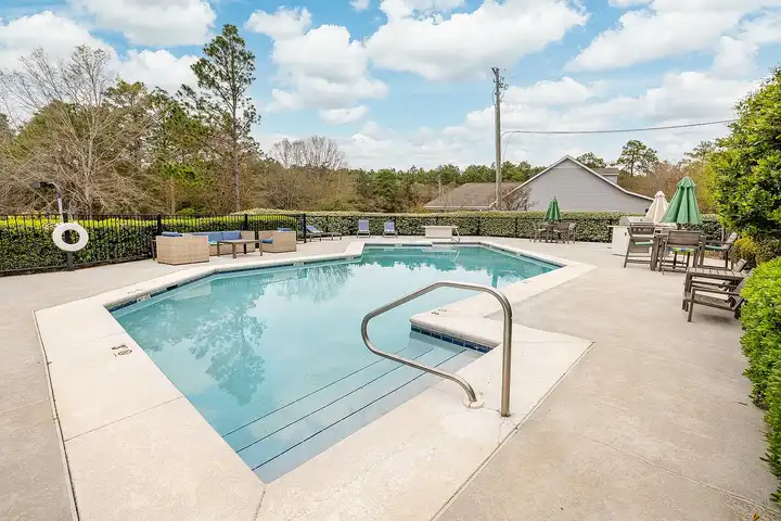 Timber Ridge Apartments - 6700 Wall St - Mobile, AL | Rent.