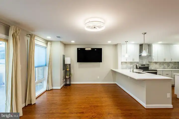 10033 Ridgeline Dr - Gaithersburg, MD | Rent.