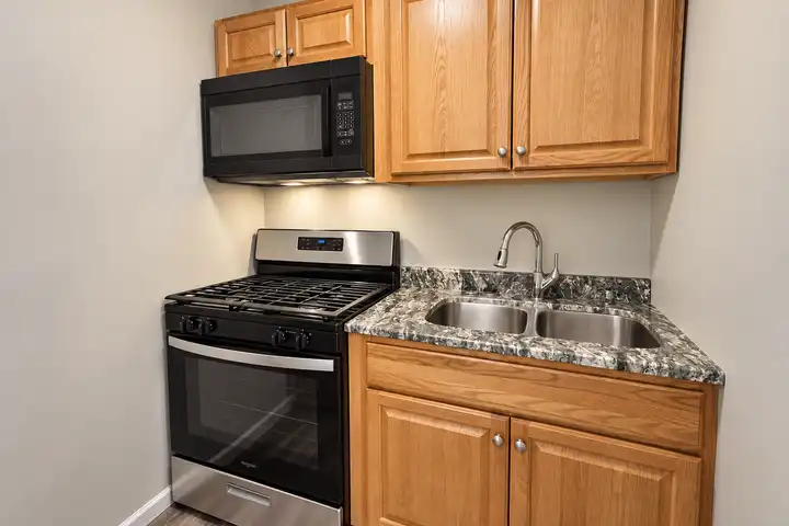 1114 Rice St unit 2 - Saint Paul, MN | Rent.