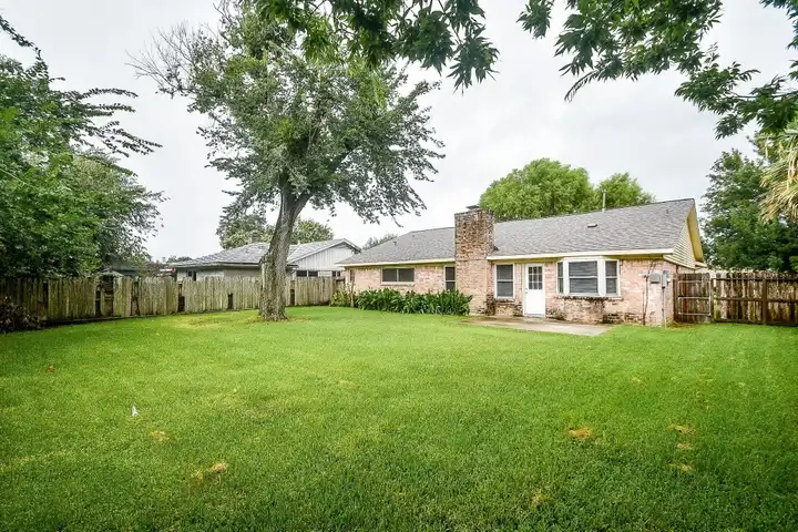 11839 Blair Meadow Dr - Stafford, TX | Rent.