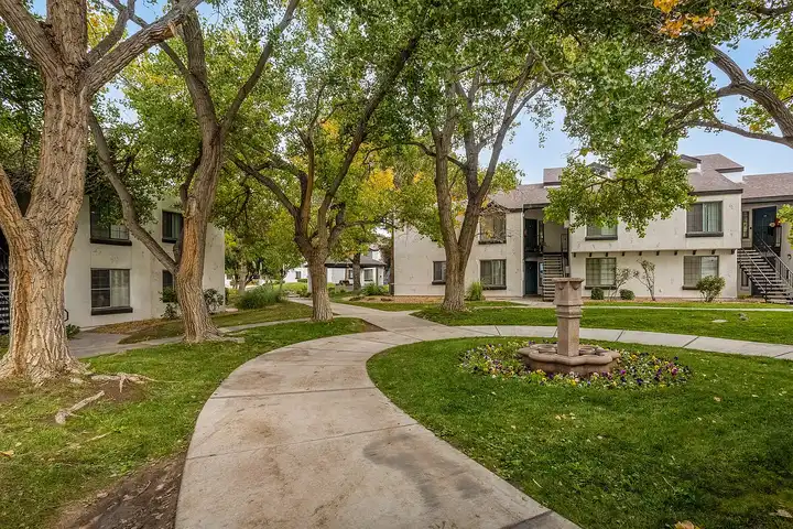 Union 505 - 801 Locust Pl NE - Albuquerque, NM | Rent.