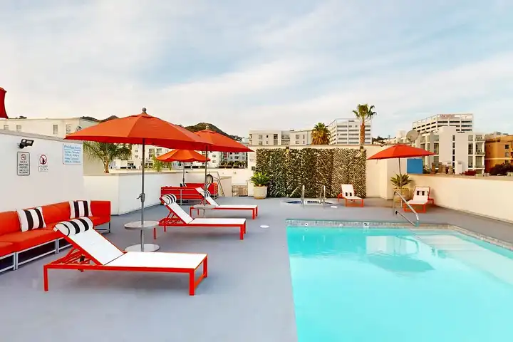 Regency Detroit Apartments - 1530 N Detroit St - Los Angeles, CA | Rent.