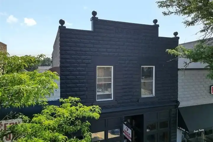 125 S Main St - Romeo, MI | Rent.