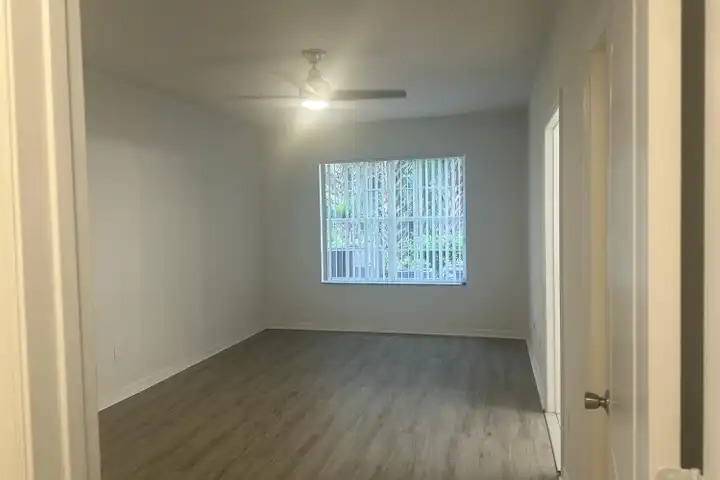 106 SW Peacock Blvd - Port Saint Lucie, FL | Rent.