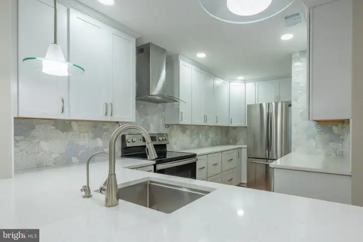 10033 Ridgeline Dr - Gaithersburg, MD | Rent.