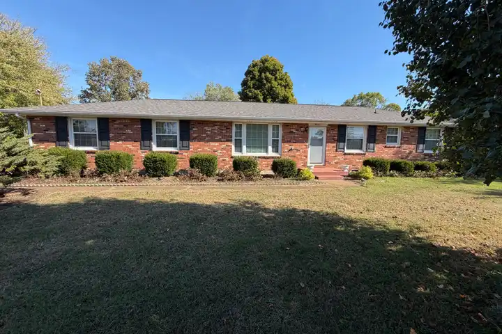 288 Old Shackle Island Rd - Hendersonville, TN | Rent.