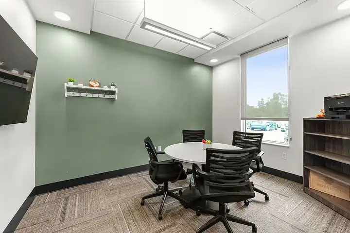 Lofts at Fox Ridge - 200 N Foxridge Dr - Raymore, MO | Rent.