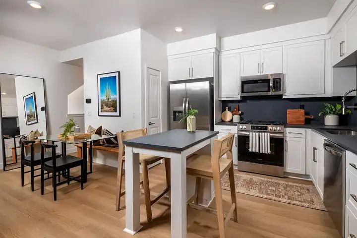 Mason - 2451 Mason Dr - San Diego, CA | Rent.