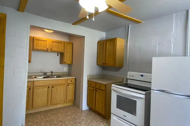 43 Hill St unit B - Ludowici, GA | Rent.