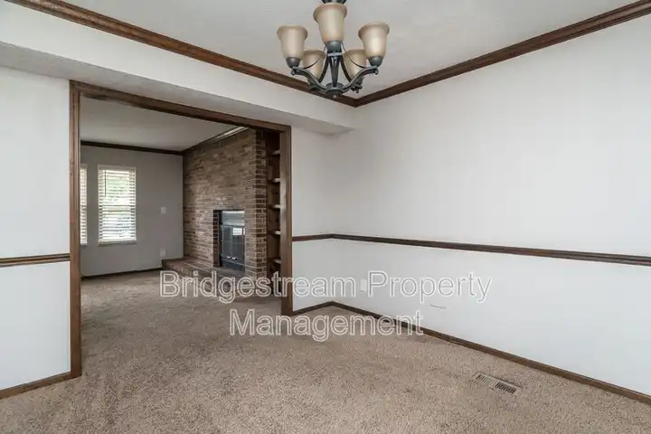 1064 Beryl Trail - Washington Township, OH | Rent.
