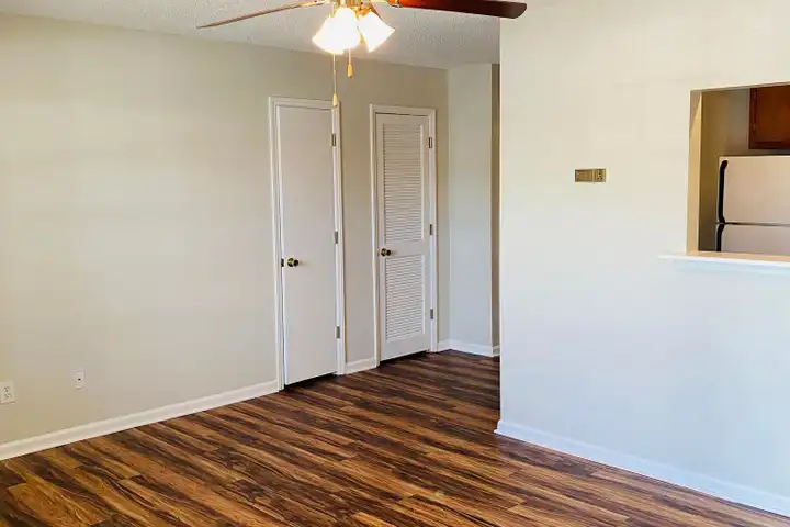1217 E Fire Tower Rd unit Q - Greenville, NC | Rent.