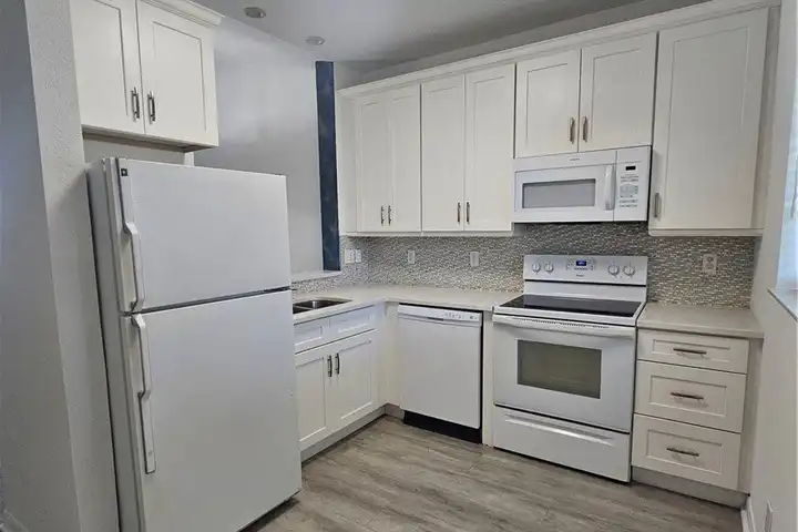 8484 Bernwood Cove Loop #1304 - Fort Myers, FL | Rent.