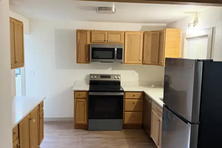 710 Merrill Ave NE - Castle Rock, WA | Rent.