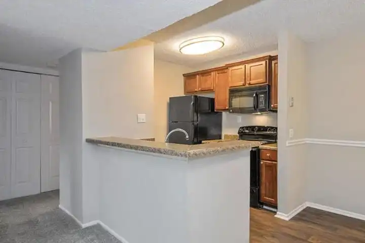 6717 Six Forks Rd - Raleigh, NC | Rent.