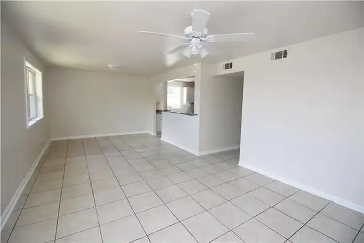 116 Zeta St unit A - Belle Chasse, LA | Rent.