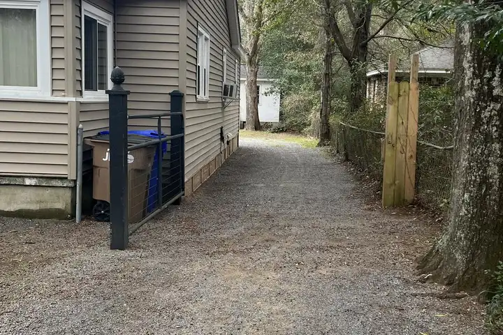1057 Seaside Ln unit A - Charleston, SC | Rent.