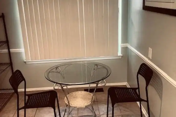 21815 Hidden Rivers Dr N - Southfield, MI | Rent.