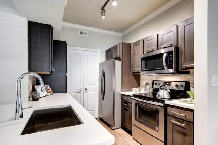 127 Memorial Dr unit # 127 - Houston, TX | Rent.