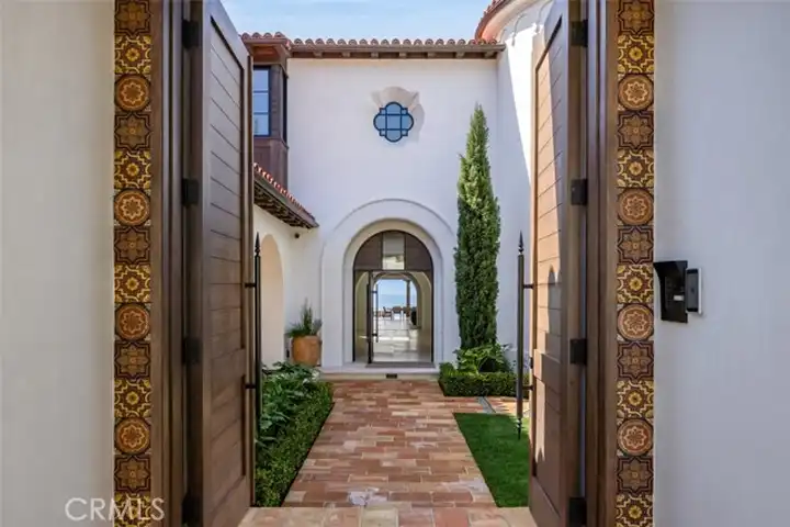 7 Clear Water - Newport Beach, CA | Rent.