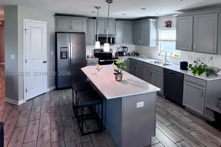 5137 Tanzanite Dr - Mount Dora, FL | Rent.