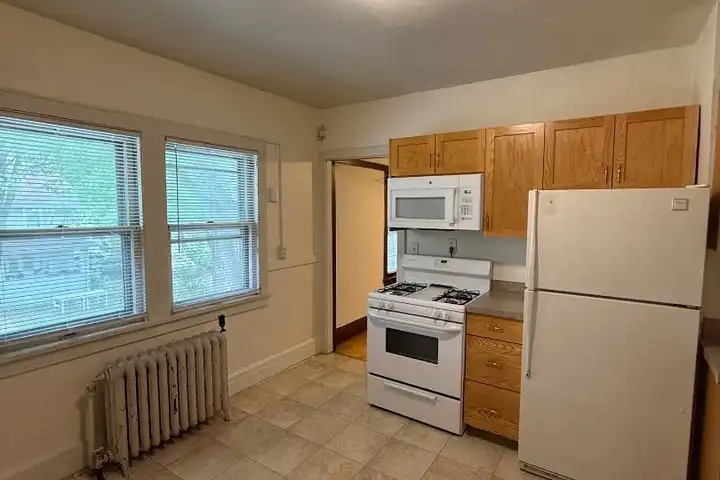 1233 Mound St unit 2 - Madison, WI | Rent.