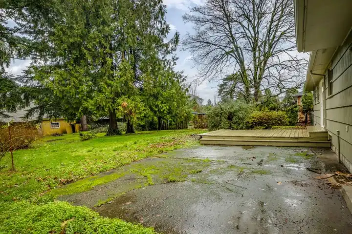 11835 NE Couch St unit 11835C - Portland, OR | Rent.