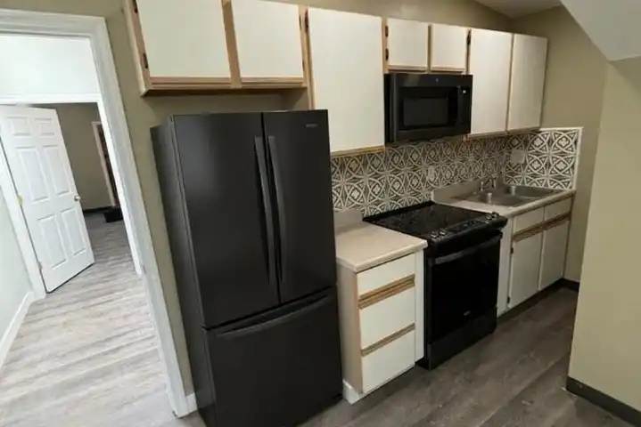 25 S Tuxedo St - Indianapolis, IN | Rent.