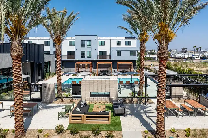 Mason - 2451 Mason Dr - San Diego, CA | Rent.