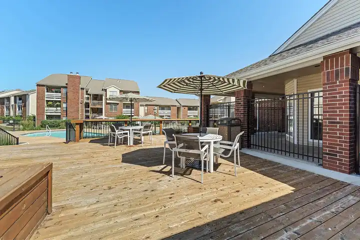 Silverwood Apartments - 5100 Foxridge Dr - Mission, KS | Rent.