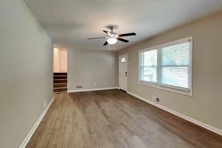 55 Loon Lake Ct - Pingree Grove, IL | Rent.