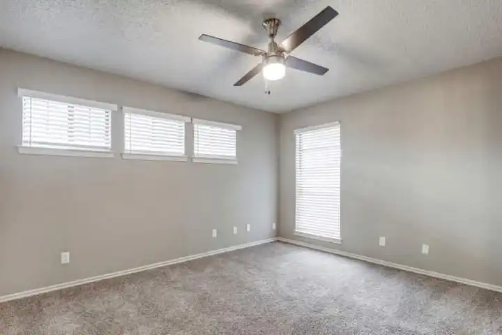 2242 Marsh Ln - Carrollton, TX | Rent.