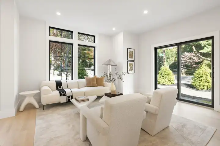 121 Hyde St unit 121 - Newton, MA | Rent.