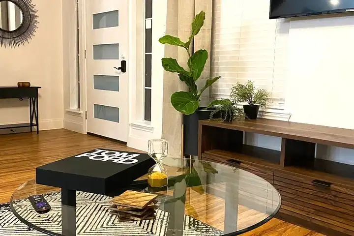 5711 Hardy St - Houston, TX | Rent.