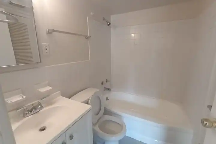 2510 Telegraph Rd unit 2514 E - Saint Louis, MO | Rent.