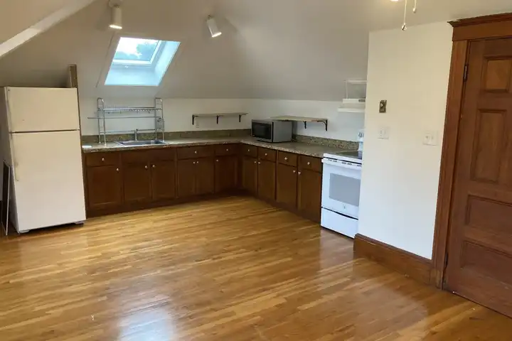 67 Benton Rd unit 3 - Somerville, MA | Rent.