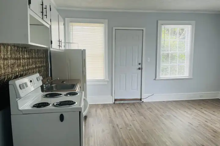 504 Broad St #7 - Lagrange, GA | Rent.