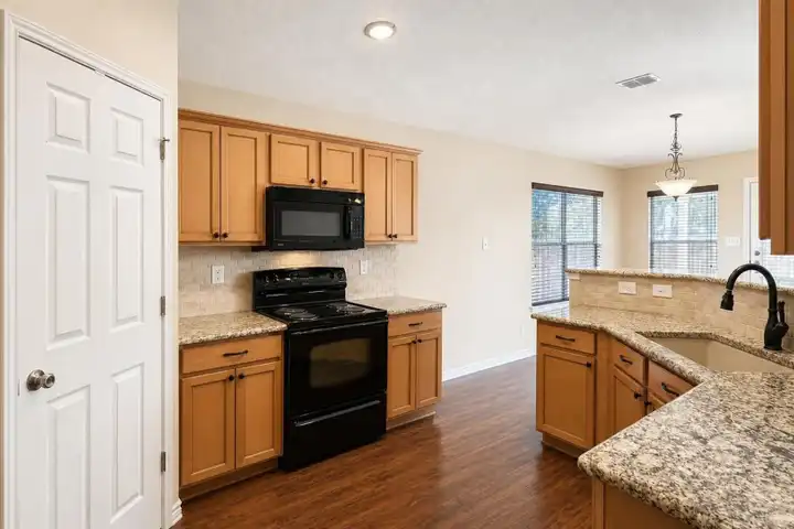 11006 Pony Gate - San Antonio, TX | Rent.