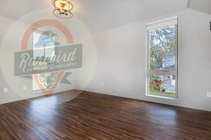 2715 NE Flanders St unit Unit D - Portland, OR | Rent.