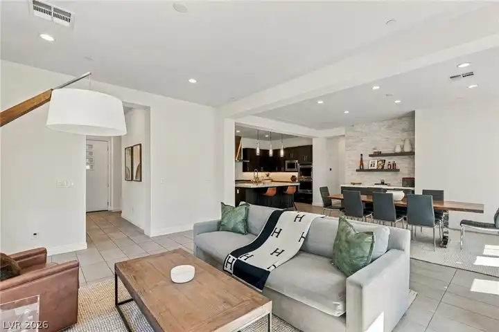 11280 Granite Ridge Dr #1022 - Las Vegas, NV | Rent.