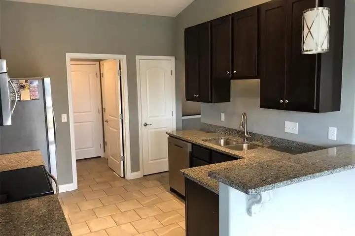 1109 Marathon Dr - Foristell, MO | Rent.