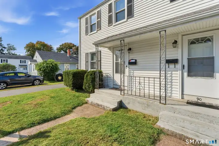 92 Seaman Cir - Manchester, CT | Rent.
