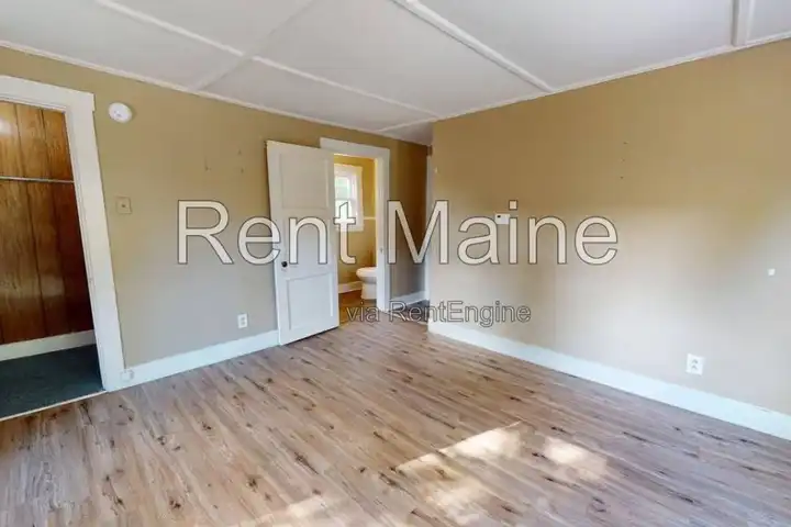 115 Water St unit 2 - Waterville, ME | Rent.