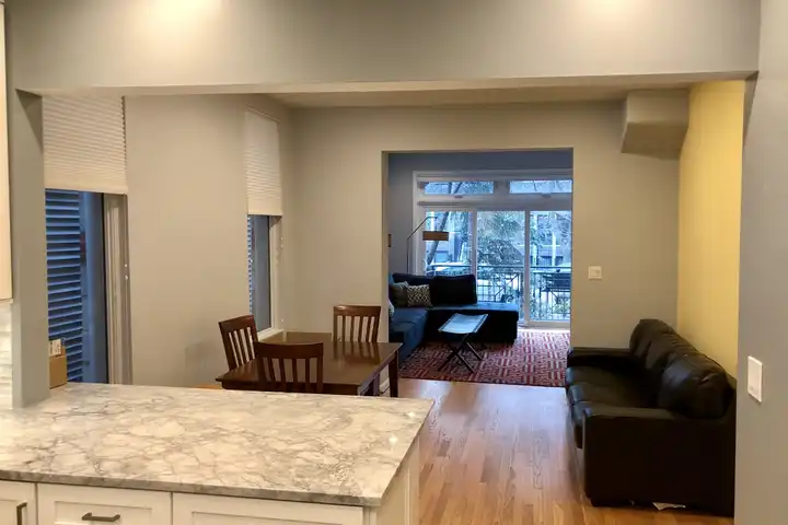 2617 N Wilton Ave unit 1F - Chicago, IL | Rent.
